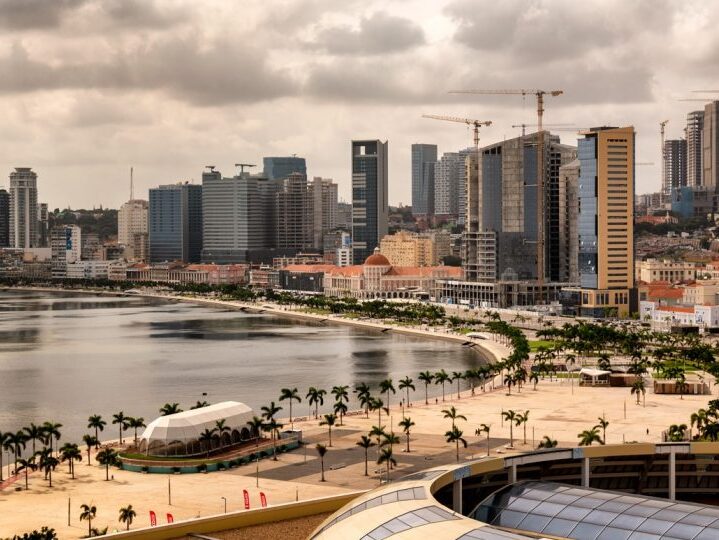 1609499663_0!!-!!angolasight2